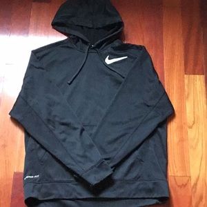 Men’s Nike hooded sweatshirt